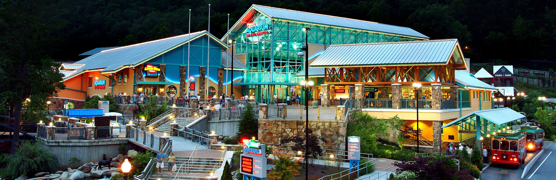 Gatlinburg Attractions The Official Site of Downtown Gatlinburg.